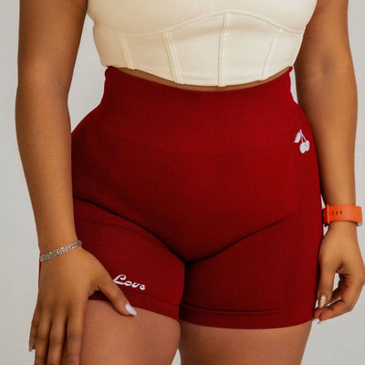 CHERRY- SCRUNCH SHORTS (6" INSEAM)